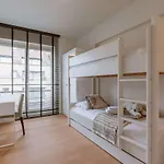 Casiola - Modern Close To The Apartamento