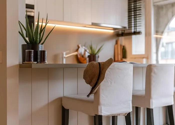 Casiola - Modern Close To The Appartement *